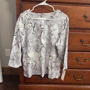 Alfred Dunner White and Gray Snake Print Blouse